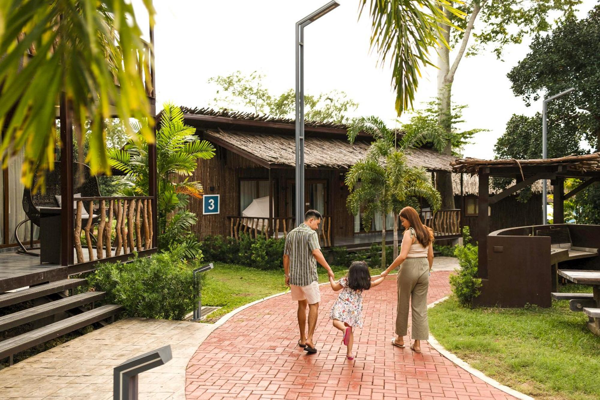 Crusoe Cabins Costa Azalea 萨马尔 外观 照片