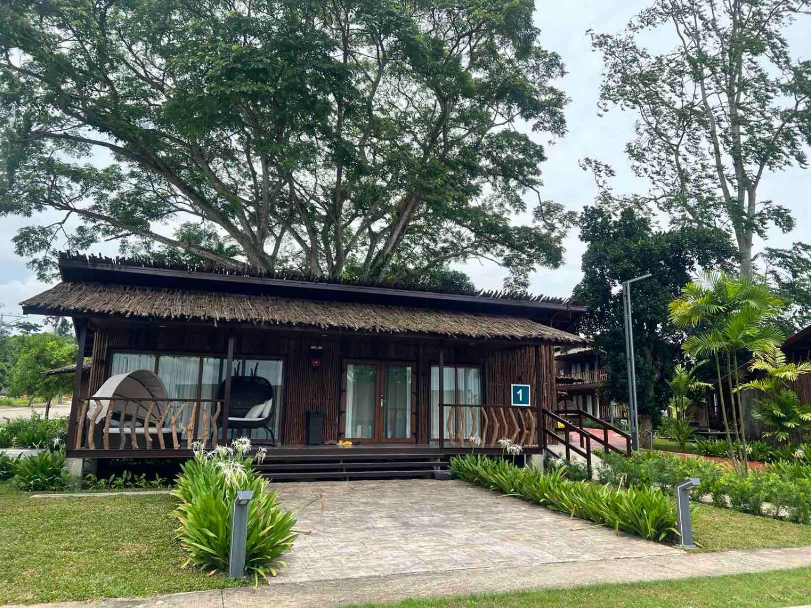 Crusoe Cabins Costa Azalea 萨马尔 外观 照片